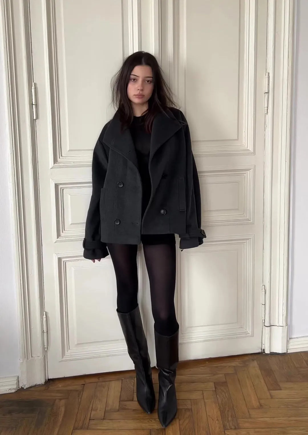 BLACK WOOL COAT