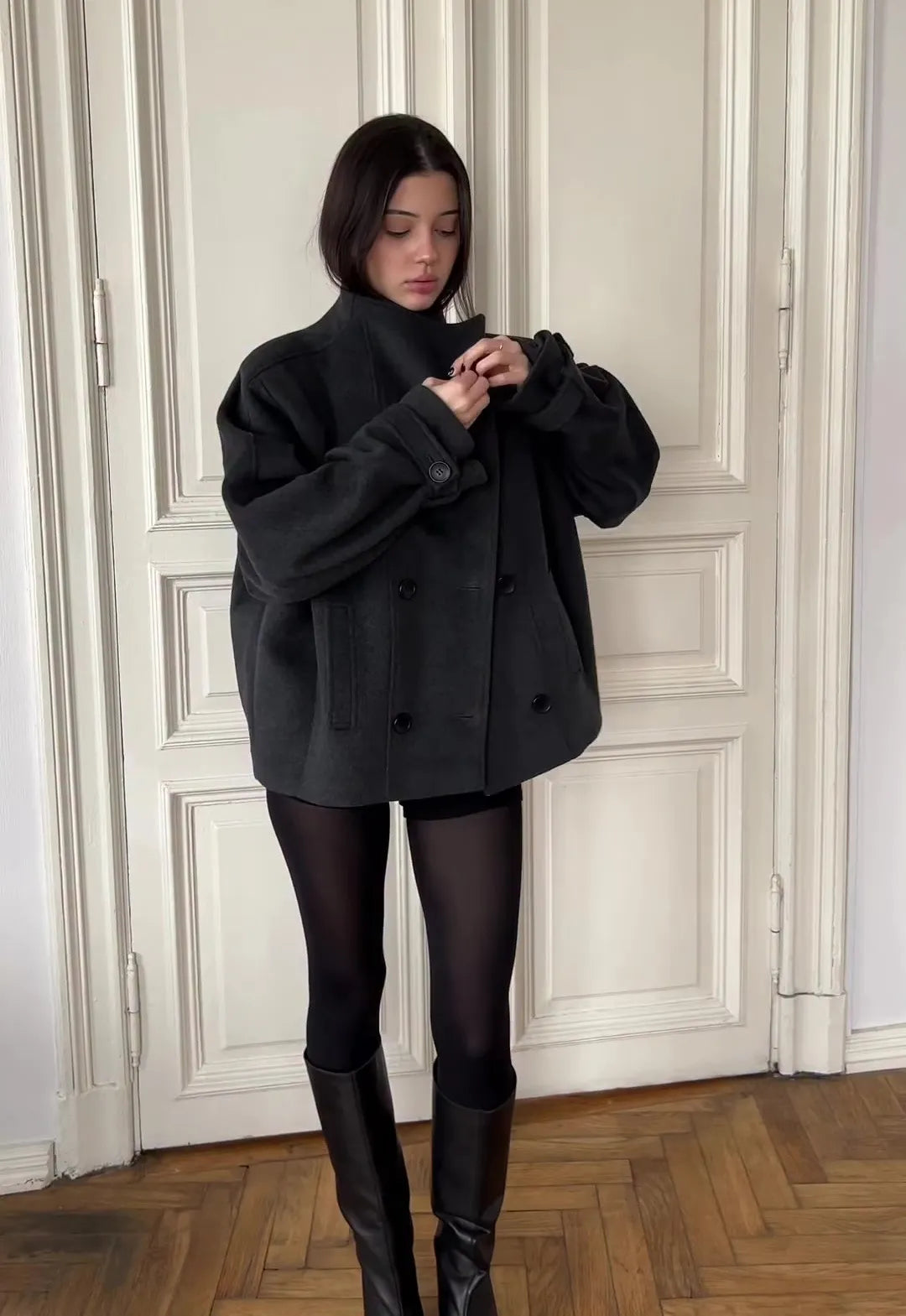 BLACK WOOL COAT