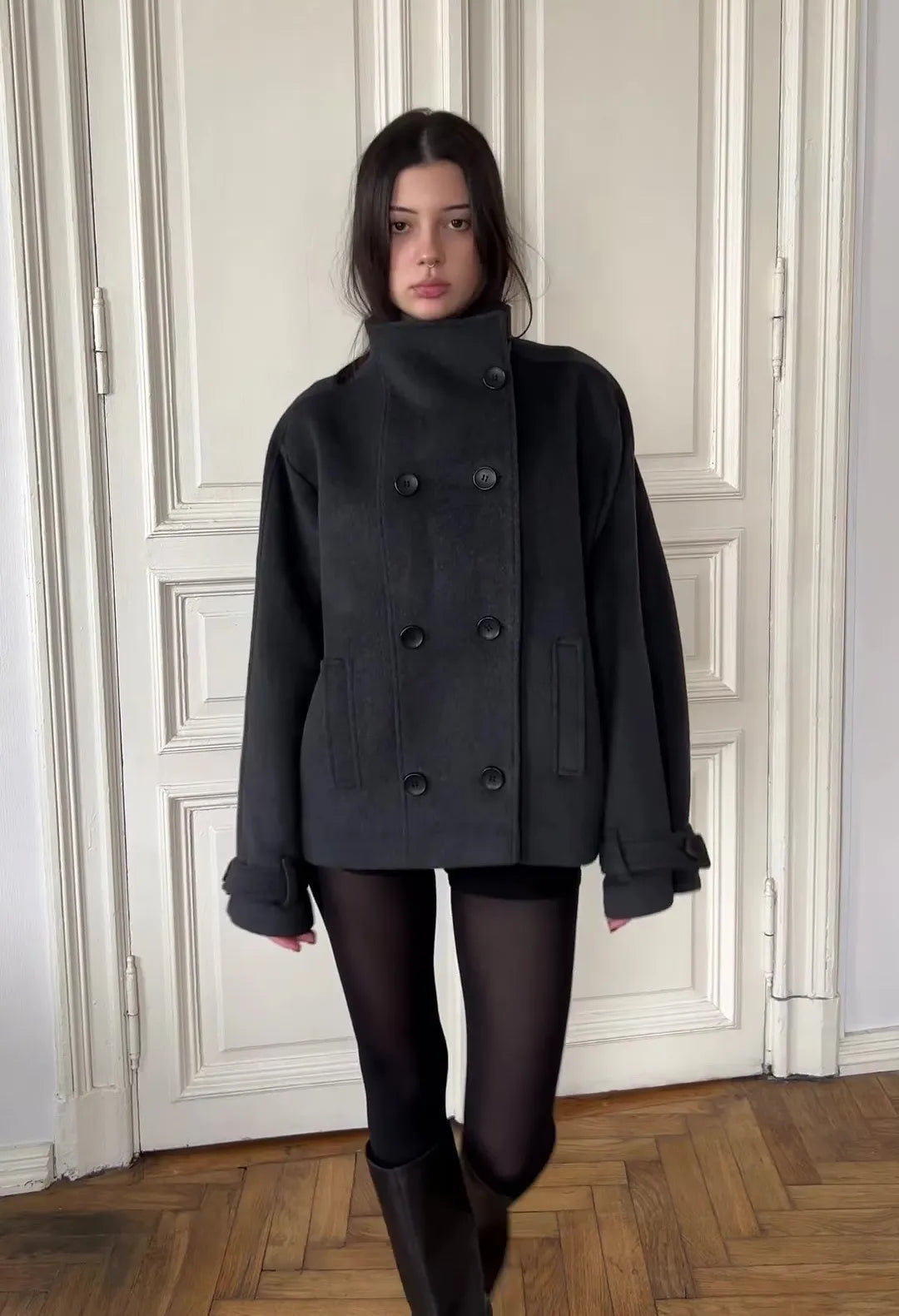 BLACK WOOL COAT