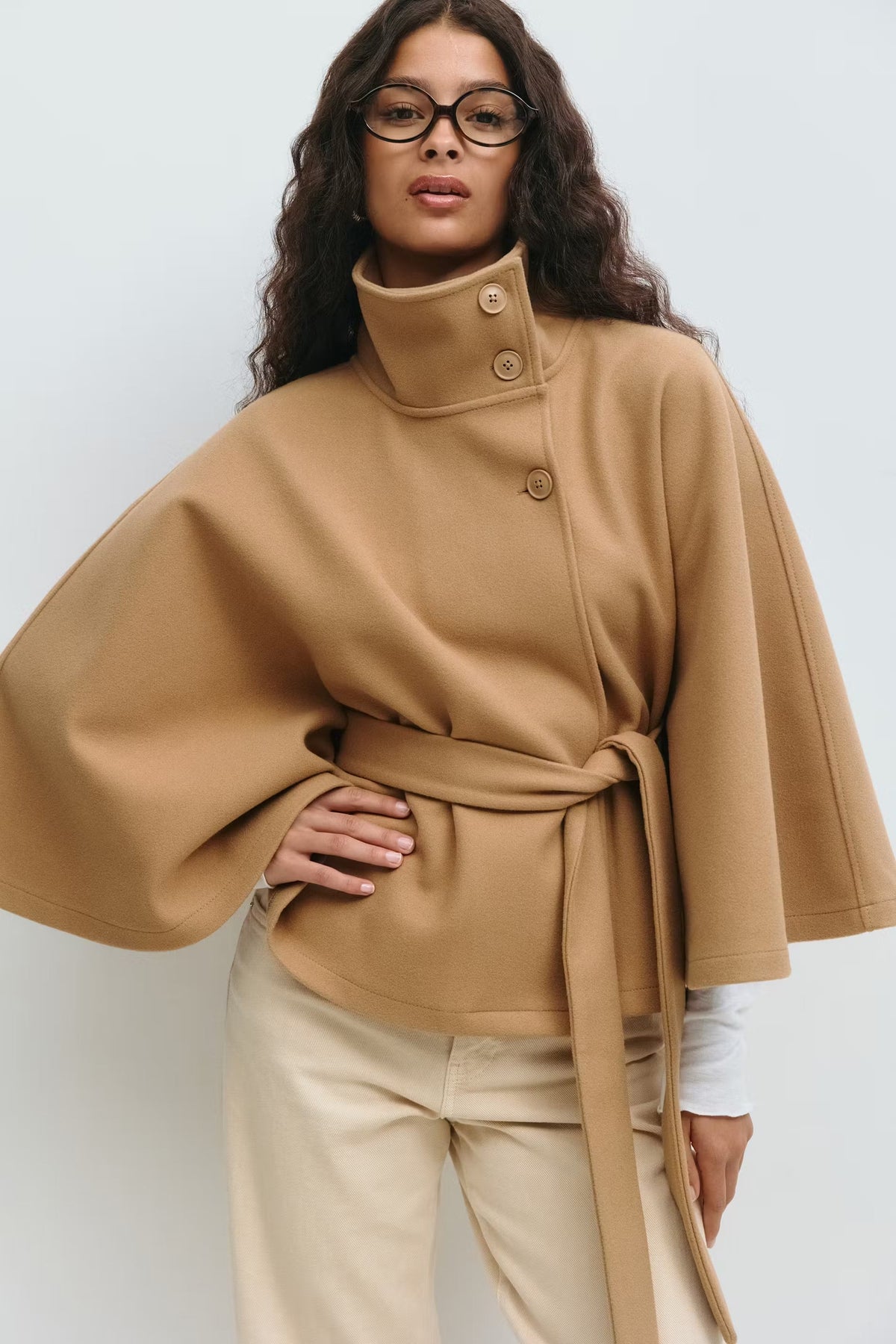 Belt cape jacket